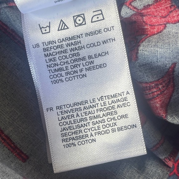 Vissla Shirt Mens Medium Blue Red Button Up Fish Print Short Sleeve Surf - Picture 9 of 14